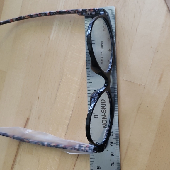 COPY - Reading glasses - Picture 4 of 4